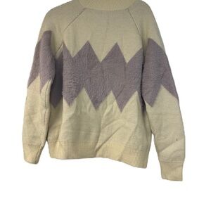 Chic Beige and Gray Sweater